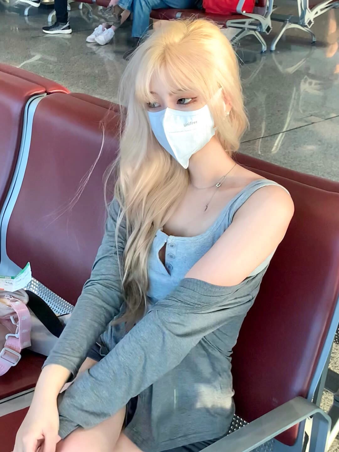 爪哇特里尼尔的夸克资源谁有？