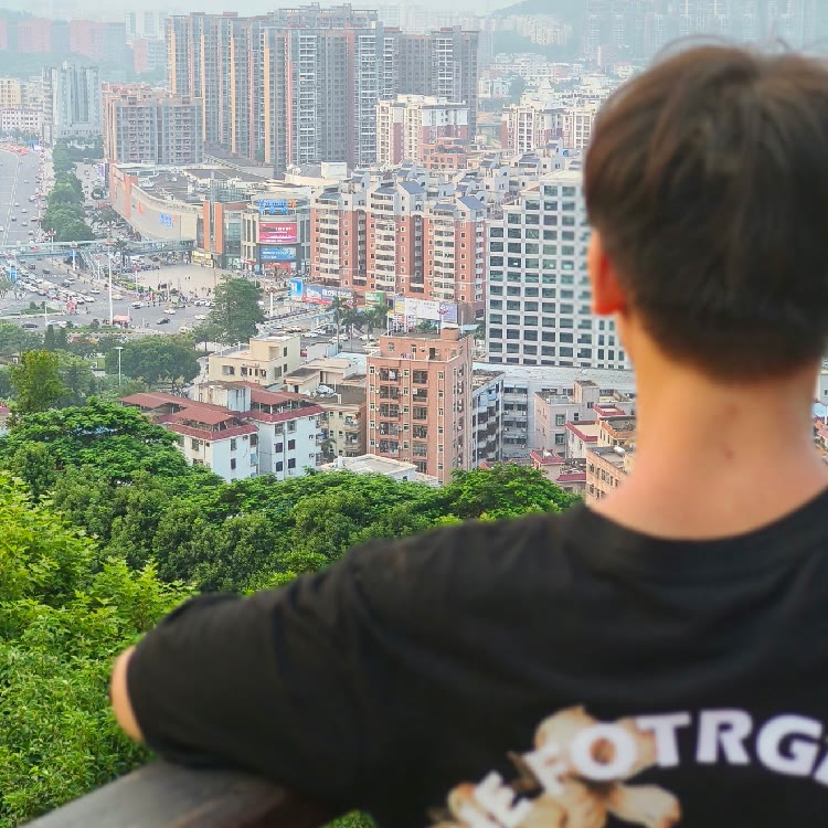 星辰小龍加油