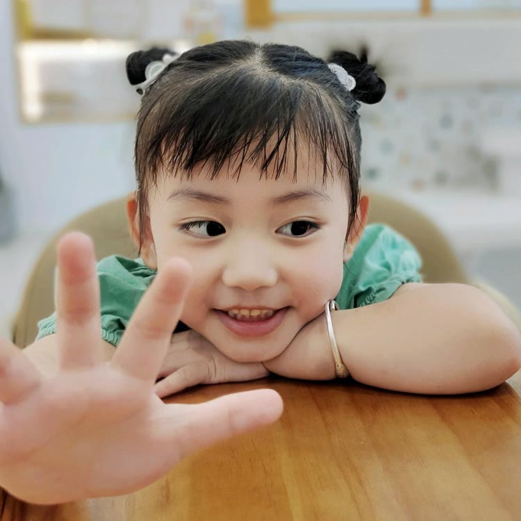 呆怪驴的小茉莉