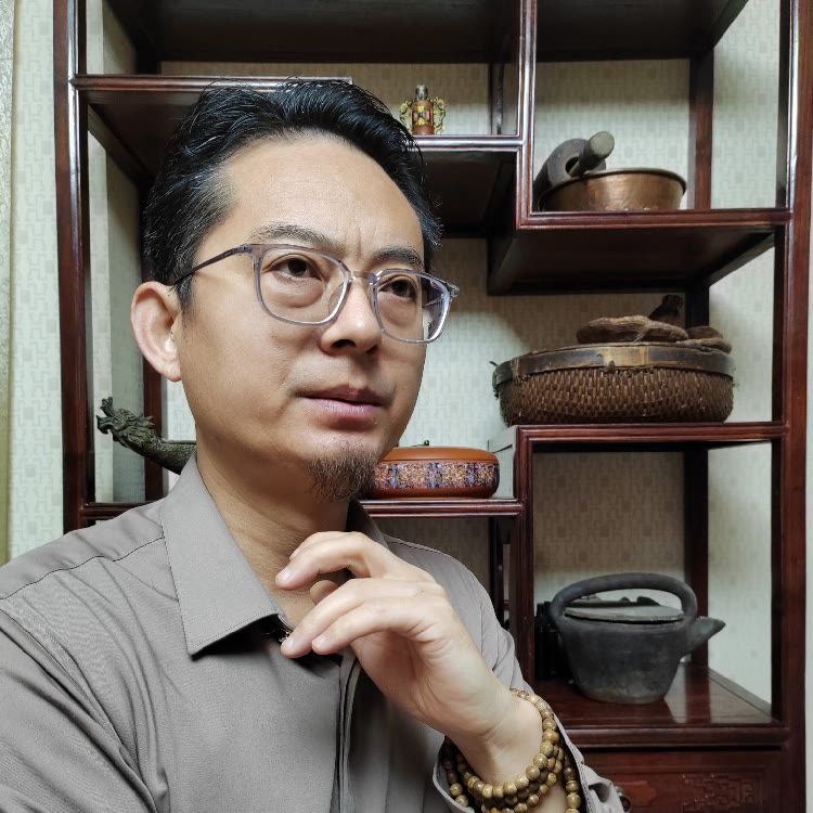 小华佗于凤阳院长