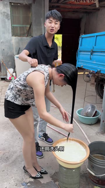 相亲对象让我去给他烧烤店帮忙 #记录我们的农村生活